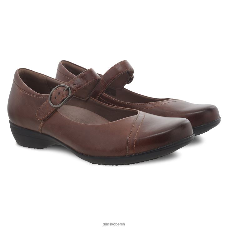 Dansko Frauen fawna Kastanienbraunes, brüniertes Kalbsleder Mary janes L6BV60152