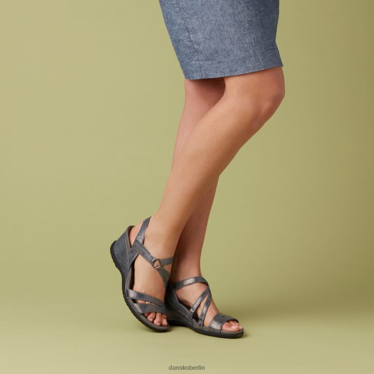 Dansko Frauen Addyson Zinnmetallic im Used-Look Sandalen L6BV60115